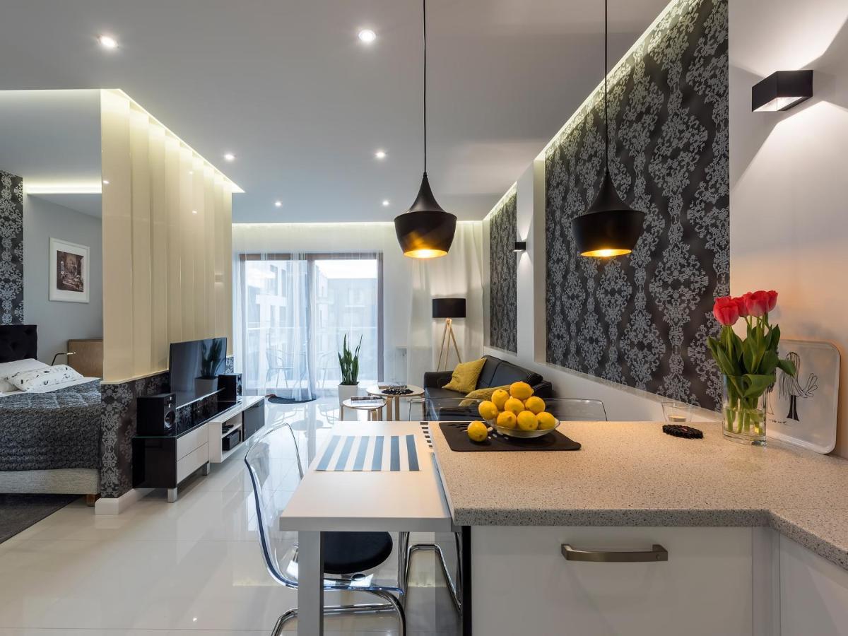 Black Pearl Apartment Krakau Buitenkant foto